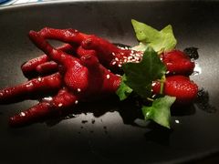 吮指鸡爪-桂满陇天书(南京德基旗舰店)