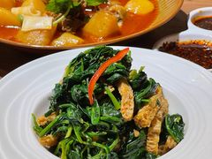 -贯贯吉·清真餐厅(浙江中路店)