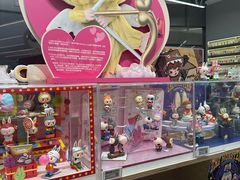 -泡泡玛特POPMART(杭州乐堤港店)
