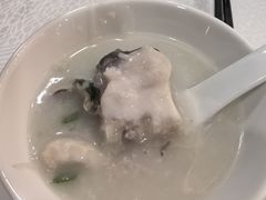-东豪园林海鲜酒家(南港路辅路店)