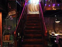 -爱啤精酿·民谣酒馆(滨江店)