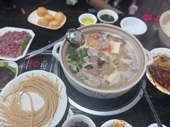 -黔府豆米火锅野菜馆(南马店)