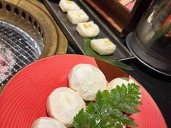 -山川小町·极番烧肉(新地假日广场店)
