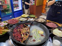 -谭记重庆老火锅(总店)