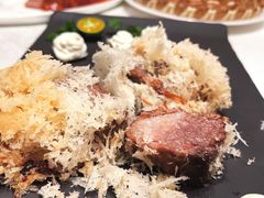 银丝香酥牛小排-东海朗廷酒店-唐阁T’ANG COURT 中餐厅