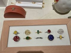 -LADY FAFA(巨鹿路陕西南路路口店)
