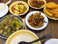-三镇卤货二公司(汉街店)