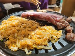 -青瓦餐厅·生鱼片·韩园烤肉(西塔店)
