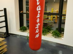 -健龙森俱乐部·游泳·健身·羽毛球综合体育馆