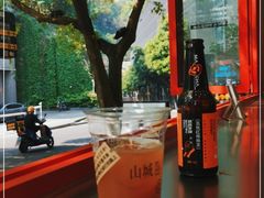 -喧闹·东方大气茶(鹅岭二厂店)