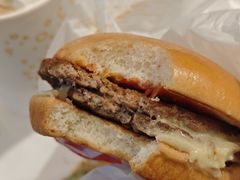 -麦当劳(东方时代广场分店)
