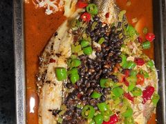 -里岛烤鱼(东港凯虹广场店)