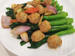 生炒鲮鱼球-清新鸡沙田乳鸽店(金融店)