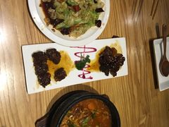 -峨嵋小镇·川菜(勒泰中心店)