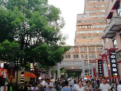 -吉庆街美食广场