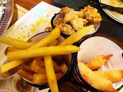 三个火枪手-俄士厨房(万松园店)