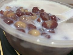 红豆薏米牛奶-百花传统甜品店(原址店)