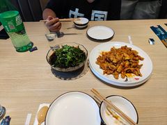-小船渔村•大连菜•大连焖鱼(黄河路店)