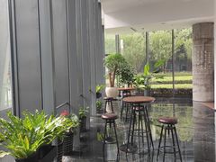 -虹桥绿谷广场-地下停车场