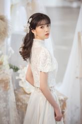 -艾米丽婚纱礼服