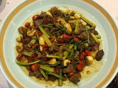 小炒黄牛肉-佳兰雅序融合菜(高新店)