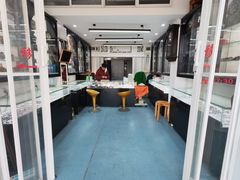 -苗妙钟表眼镜店(徽宁路店)