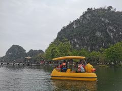 -星湖旅游景区七星岩