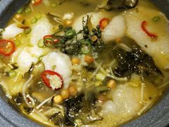 -吕氏疙瘩汤·新鲁菜(新贵和店)