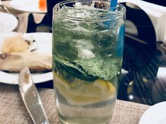 -东方红海鲜百汇(国际大厦店)