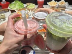 -海底捞火锅鲜切牛肉主题店(长寿路店)
