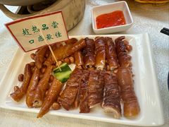 -津津菜馆(绝没分店)