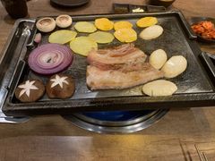 -香猪坊韩国烤肉专属门店(魏公村店)