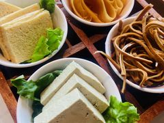 -川椒椒火锅(白石桥店)