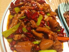 -街角等你.大连海鲜烧烤.经典铁板海鲜串(西安路店)