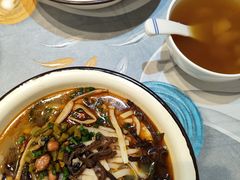 -丽丽三鲜螺蛳粉(田林路店)