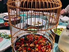 鲜咖螺丝鸡-孔雀裡融合餐厅