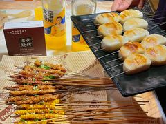 -老街烧烤大排档·地道湖北菜·龙虾馆(汉口火车站店)