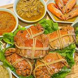 约了同事来这家吃吃看,据说一碗蟹黄面可是有六只螃蟹!