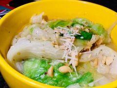 牛油西生菜-MINI TASTE餐厅&酒吧