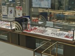 -优视觉视光中心•青少年近视防控(新世界中心写字楼店)