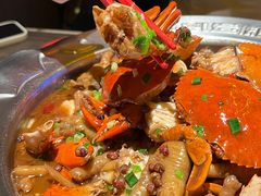 -胖哥俩肉蟹煲(南宁江南万达店)