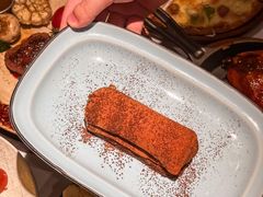 -阿妮叶李(光谷世界城店)