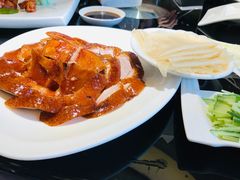 新雅片皮鸭-新雅粤菜馆(南京东路店)