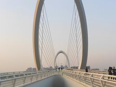 -南京眼步行桥