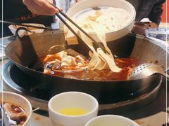 -吃城都·鱼蛙火锅(西玉龙街店)