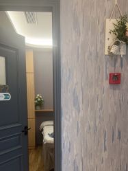 -PE SALON 