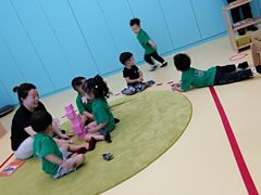 -爱睿思儿童早教亲子游泳(万象城店)