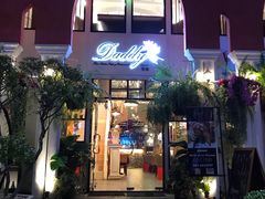 -Daddy Nimman Chiang Mai
