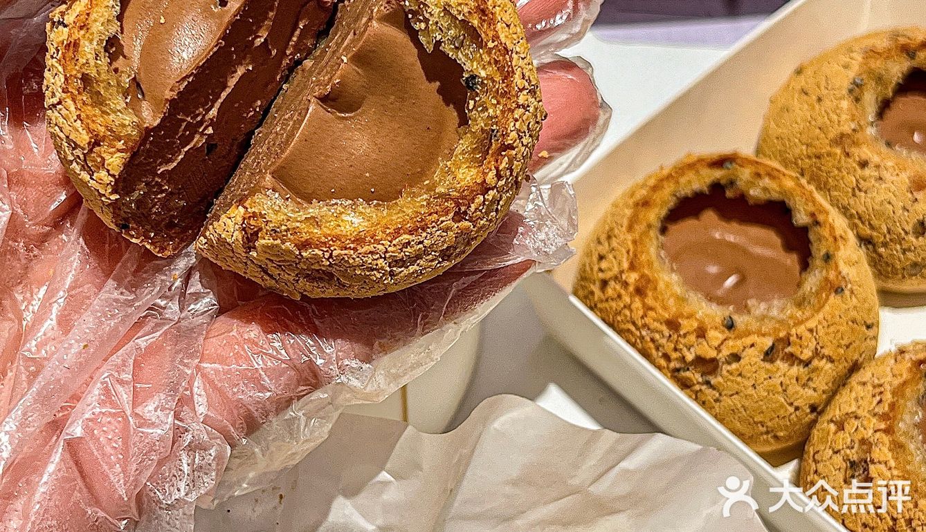 谁发明的巧克力布丁麻薯🍩这么好吃