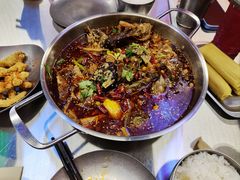 -蓉三少冒烤鸭·四川小吃集(北京首店)